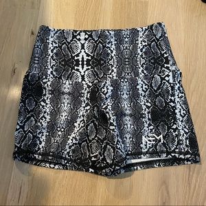 RYDERWEAR PRINTED SHORTS